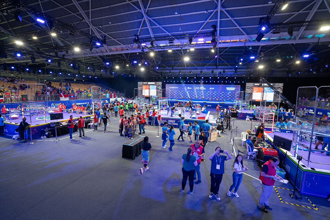 STEM Superheroes_ES_1